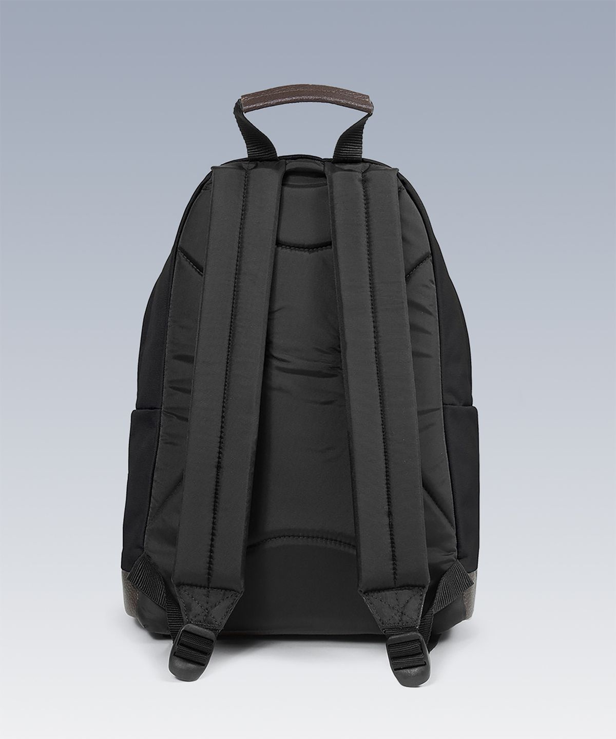이스트팩(EASTPAK) 와이오밍 Black