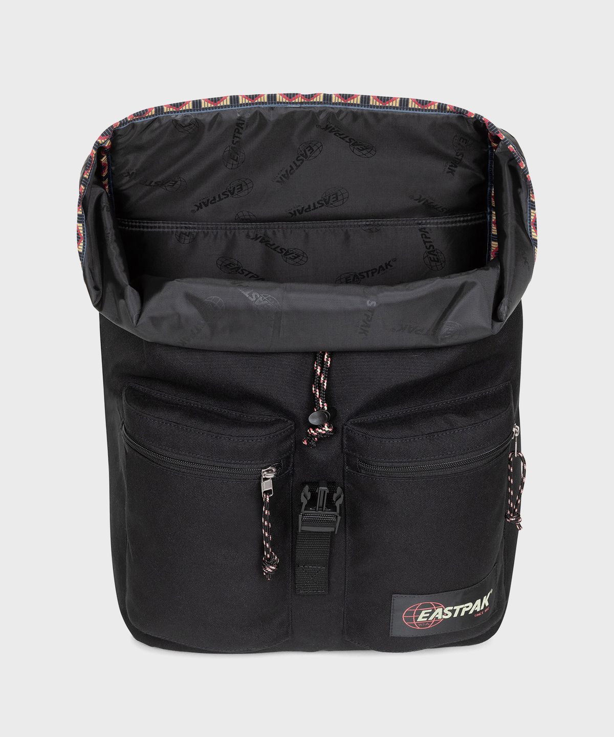 이스트팩(EASTPAK) 채플힐파커 Vintage Black