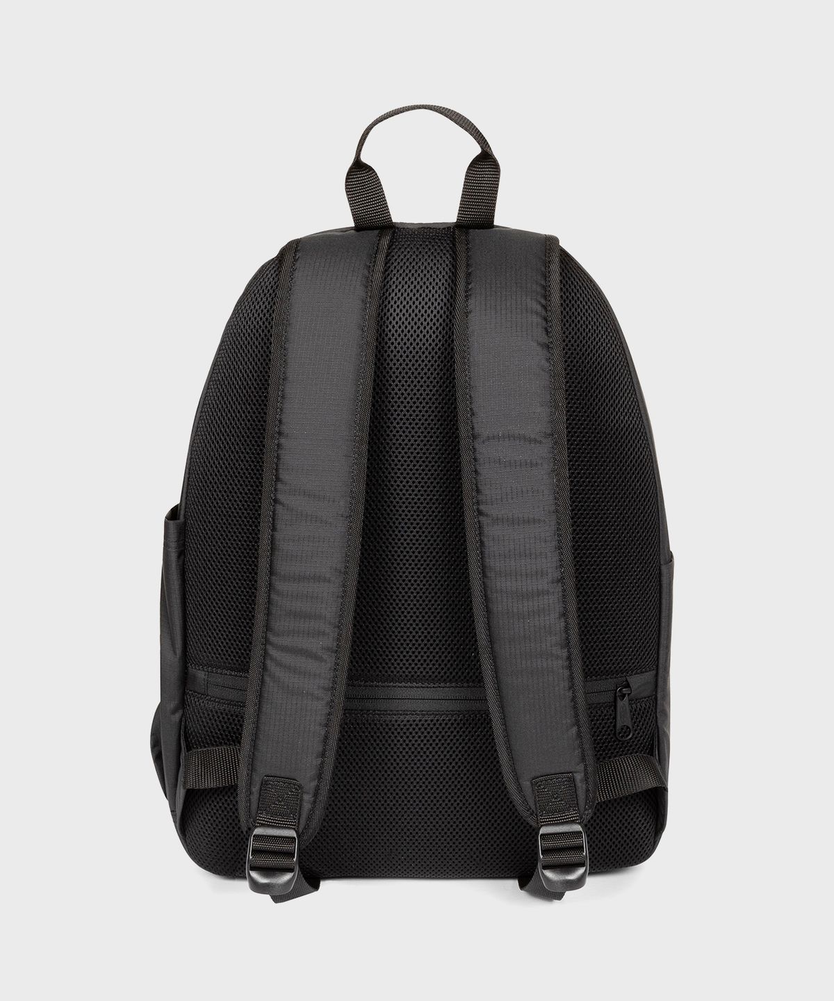 이스트팩(EASTPAK) 애슬래저파커 Athleisure Black