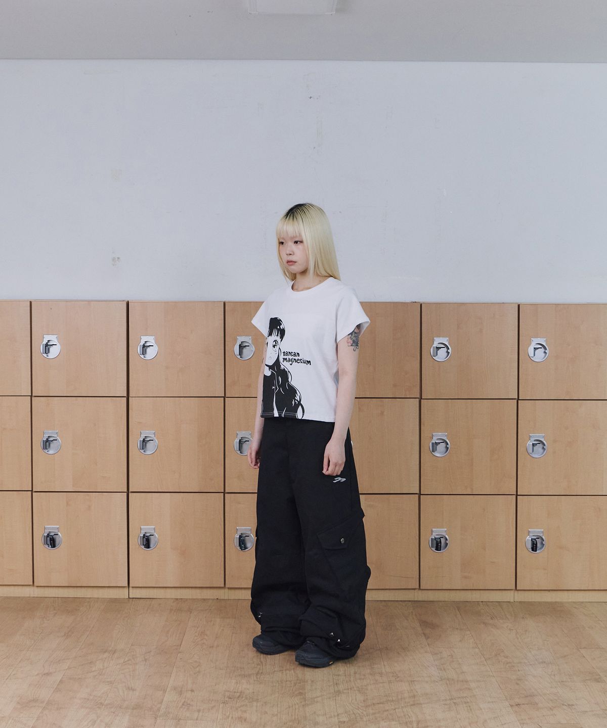 탄산마그네슘(TANSANMAGNESIUM) 탄산 소녀 티셔츠 (화이트)