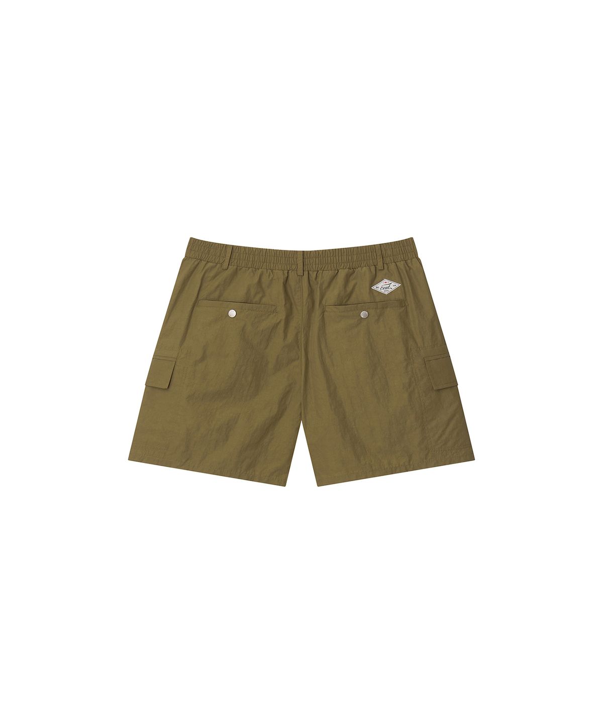 이우트(EEUT) IN POCKET CARGO SHORTS / OLIVE