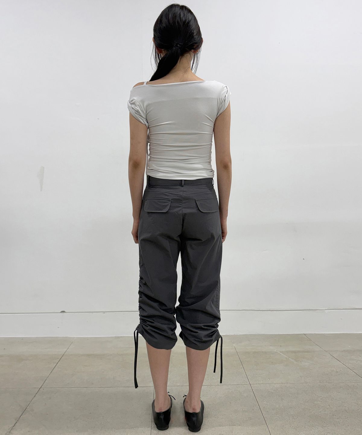 플레어업(FLAREUP) Structured Capri Pants (FL-271_Dark Gray)