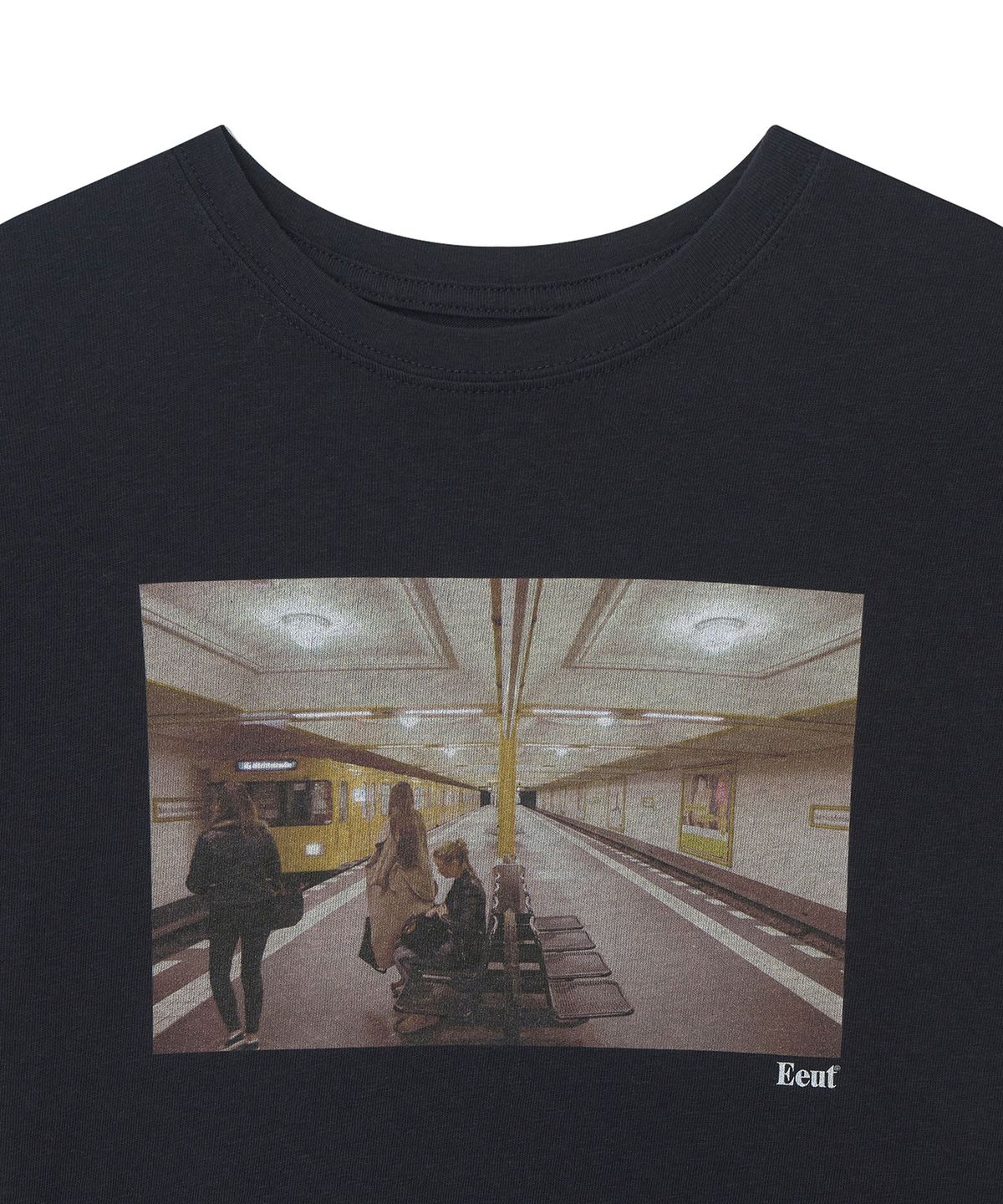 이우트(EEUT) SUBWAY GALLERY T-SHIRT / CHARCOAL