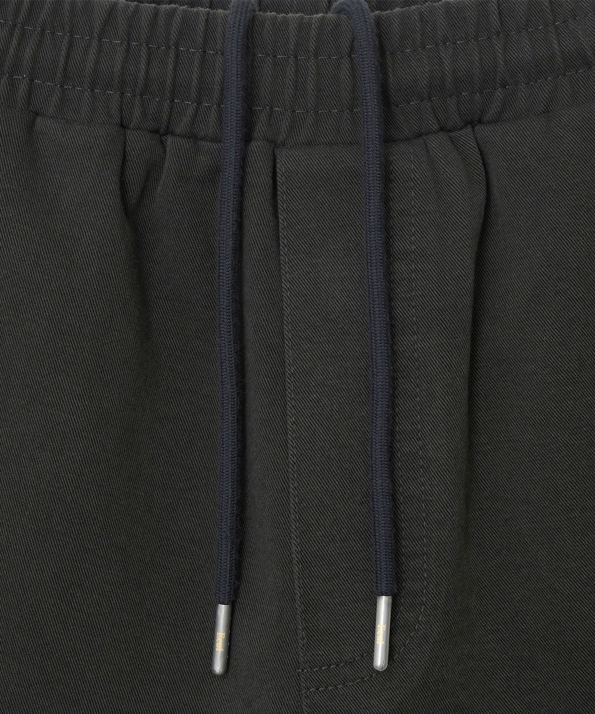 이우트(EEUT) WASHED COTTON BANDING SHORTS / CHARCOAL