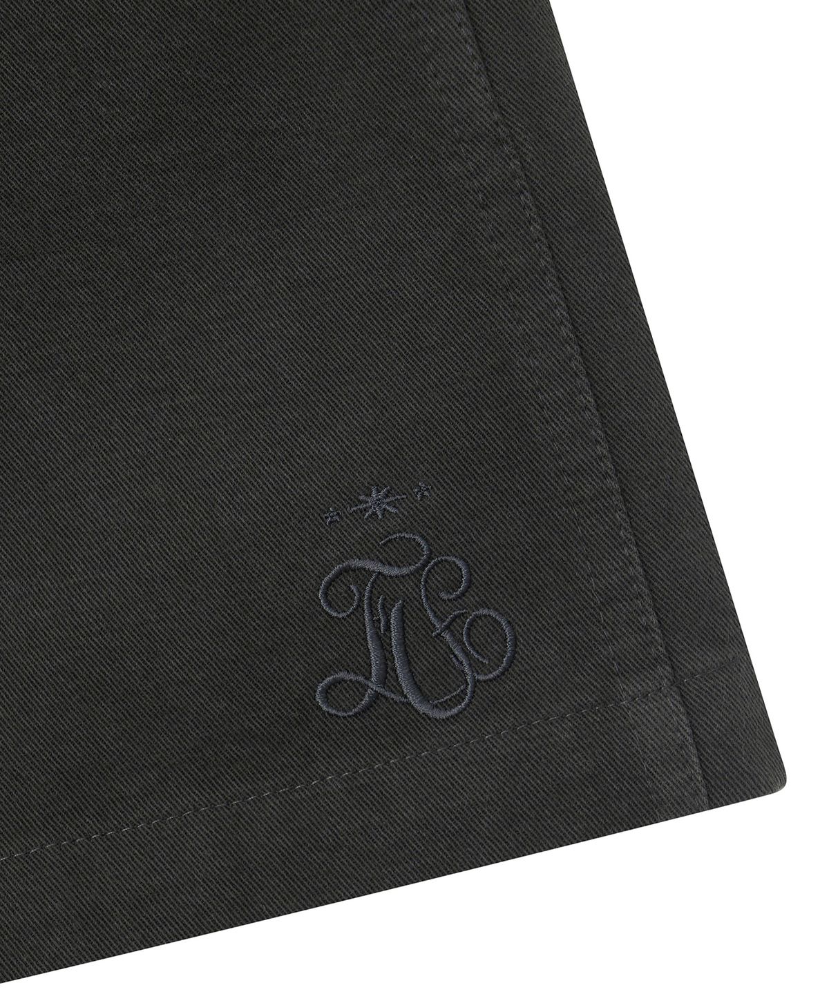 이우트(EEUT) WASHED COTTON BANDING SHORTS / CHARCOAL