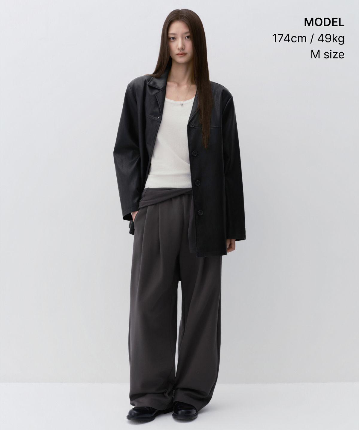 무신사 스탠다드 우먼(MUSINSA STANDARD WOMAN) 우먼즈 신세틱 레더 카 코트 [블랙]