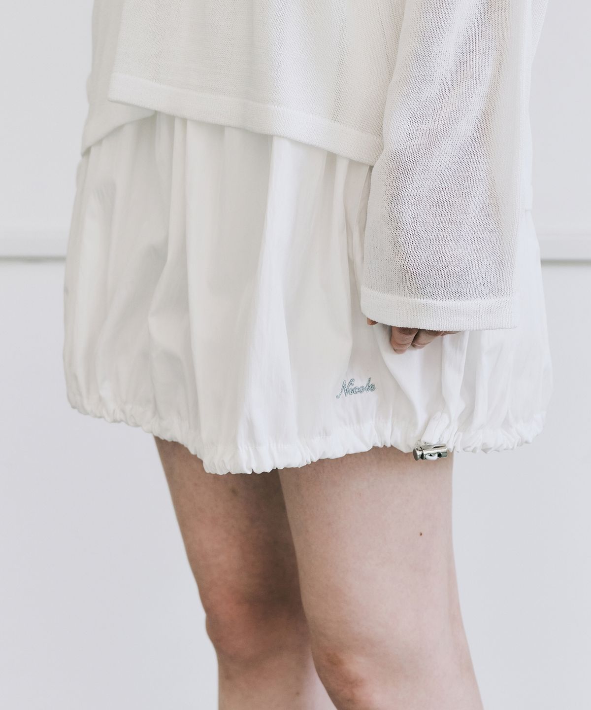 닉앤니콜(NICK&NICOLE) SIDE POCKET BALLOON SKIRT_IVORY