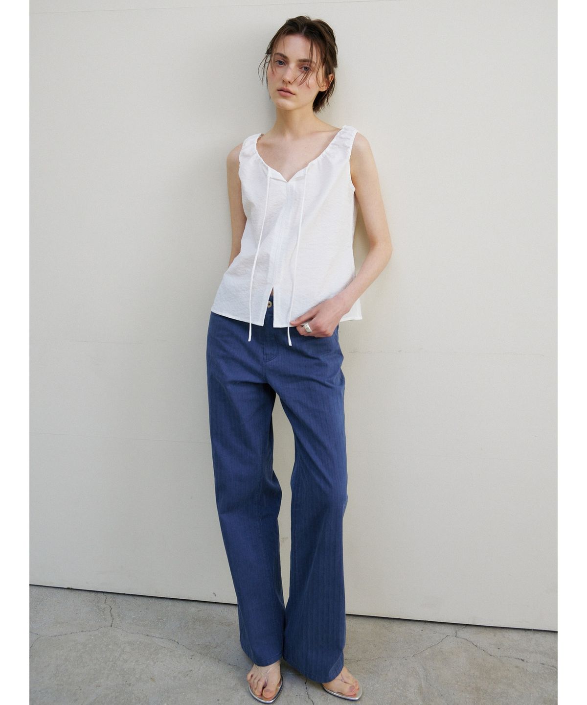 닌닛(NINNIT) Breeze tie blouse (WHITE)