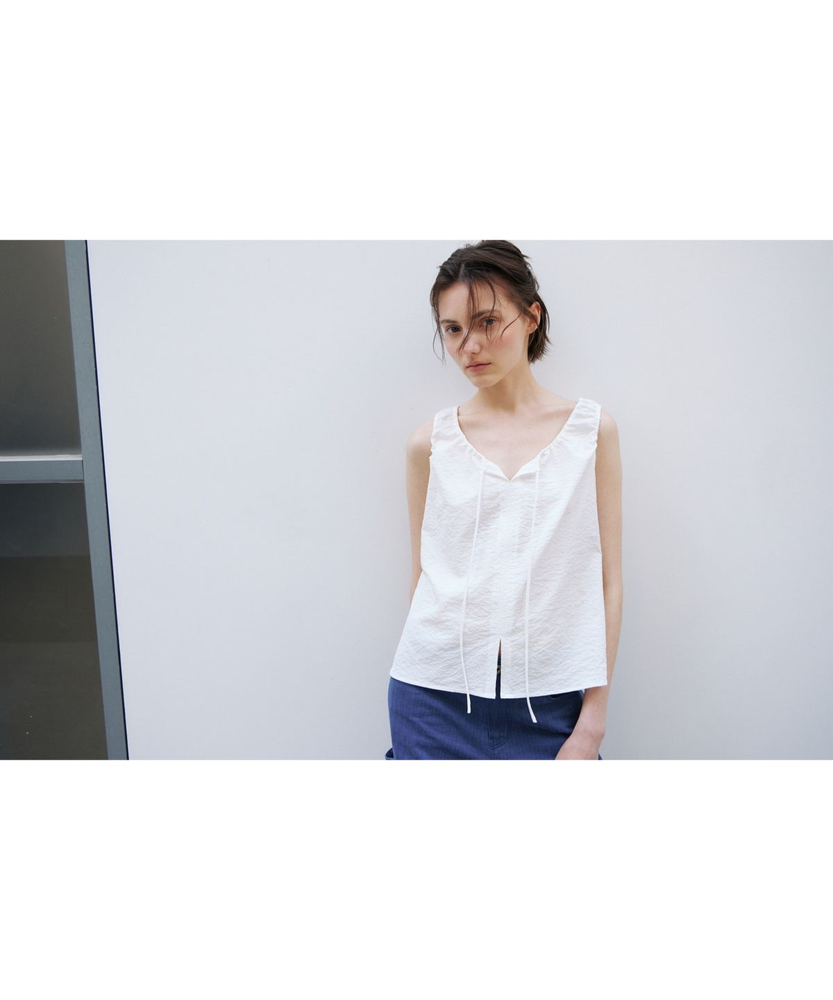닌닛(NINNIT) Breeze tie blouse (WHITE)