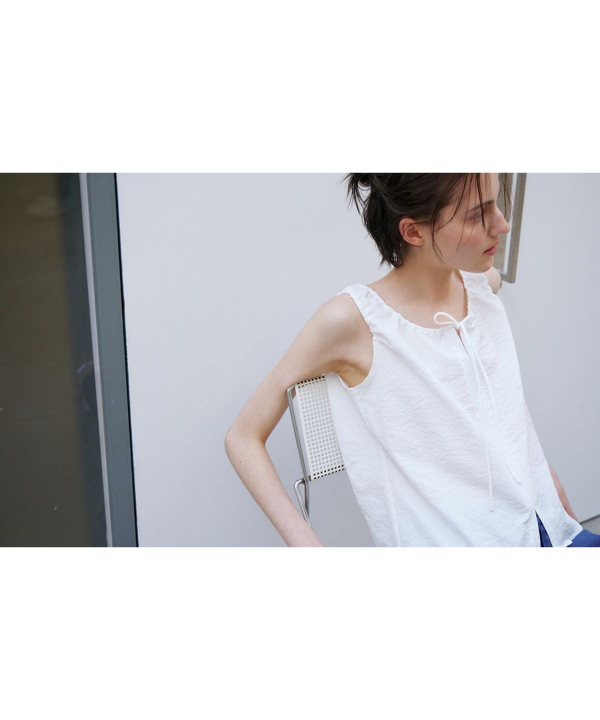 닌닛(NINNIT) Breeze tie blouse (WHITE)