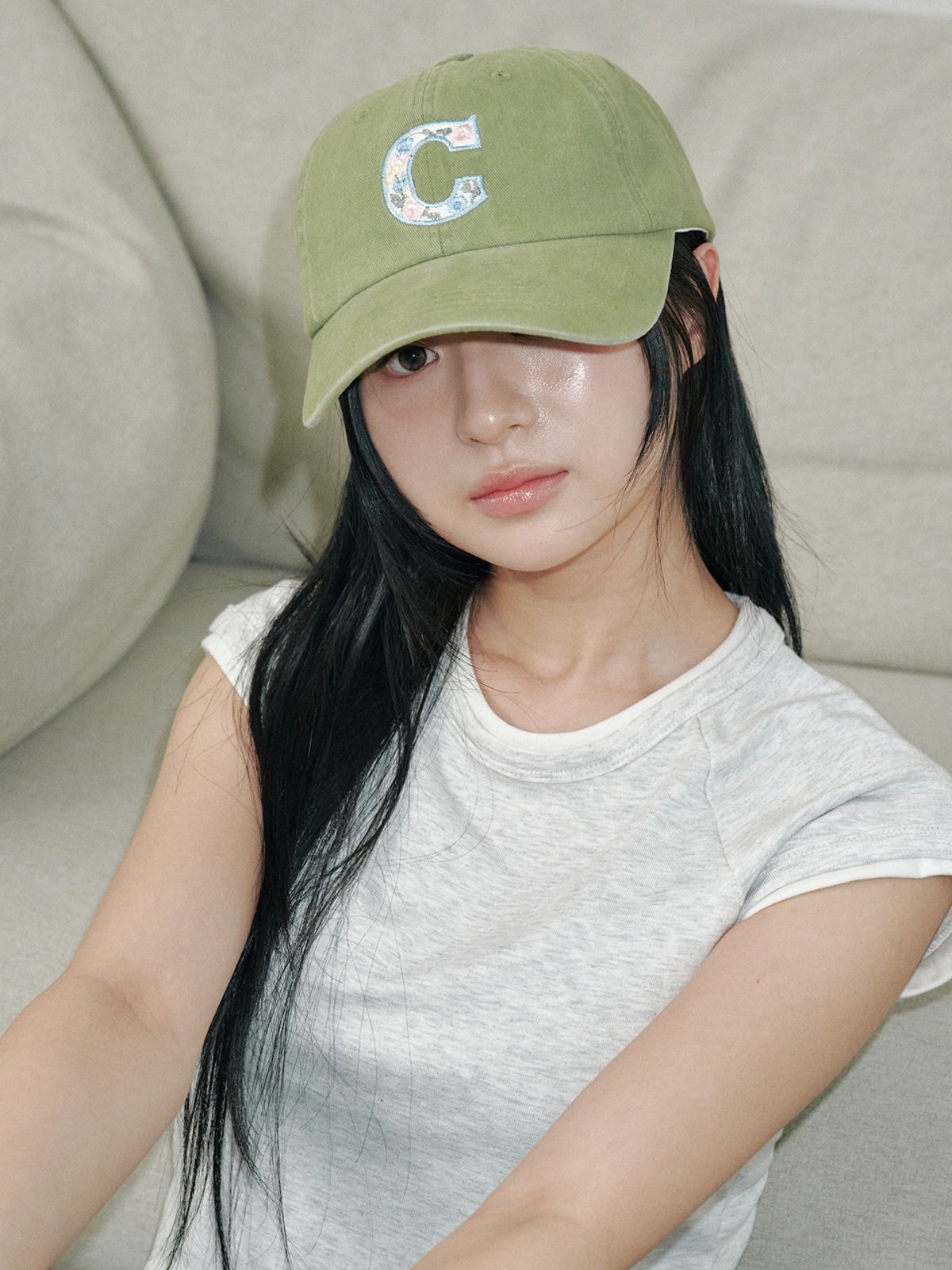 올인컴플리트(ALLINCOMPLETE) 플라워 C 워싱 볼캡 (올리브)