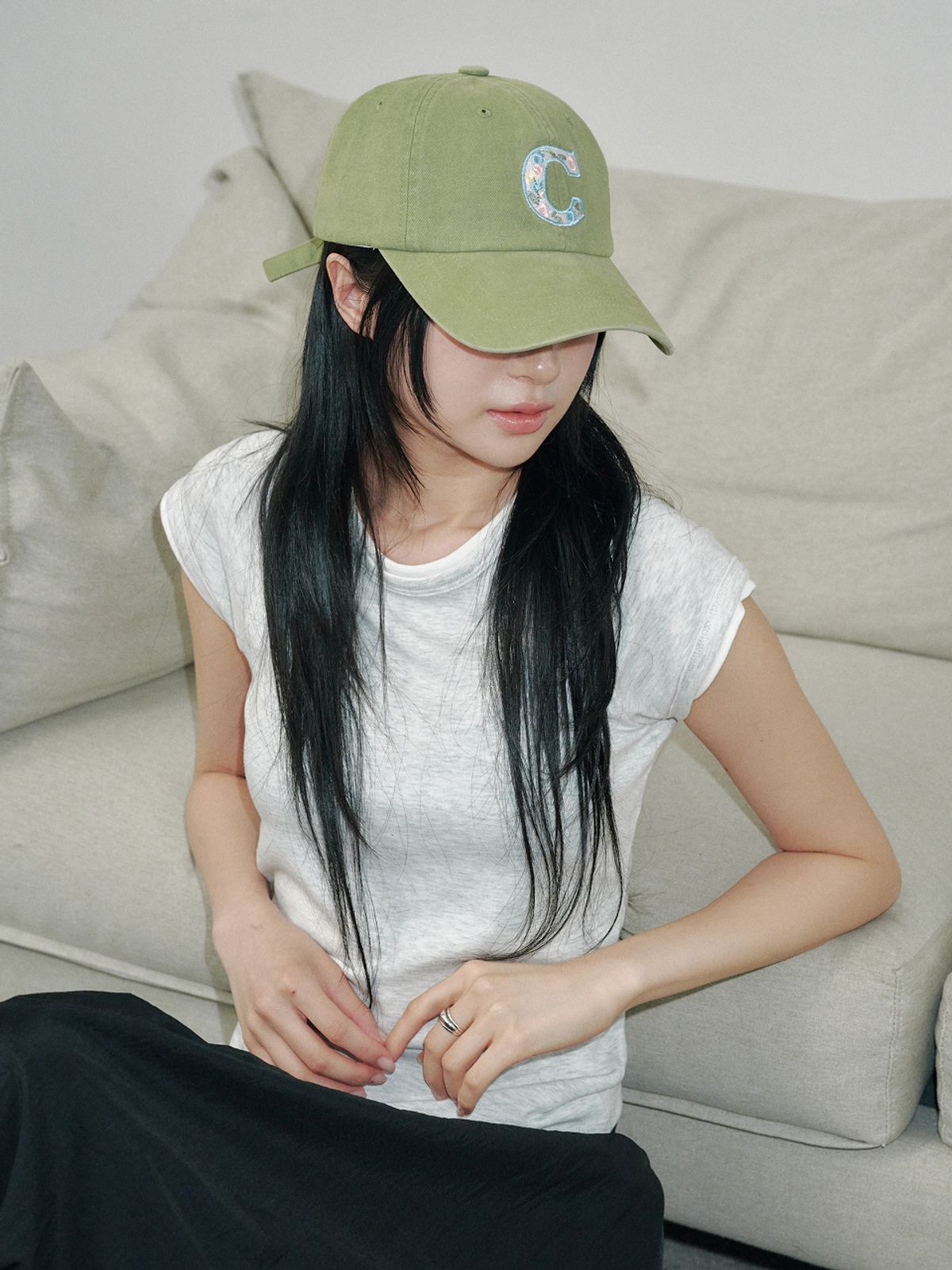 올인컴플리트(ALLINCOMPLETE) 플라워 C 워싱 볼캡 (올리브)
