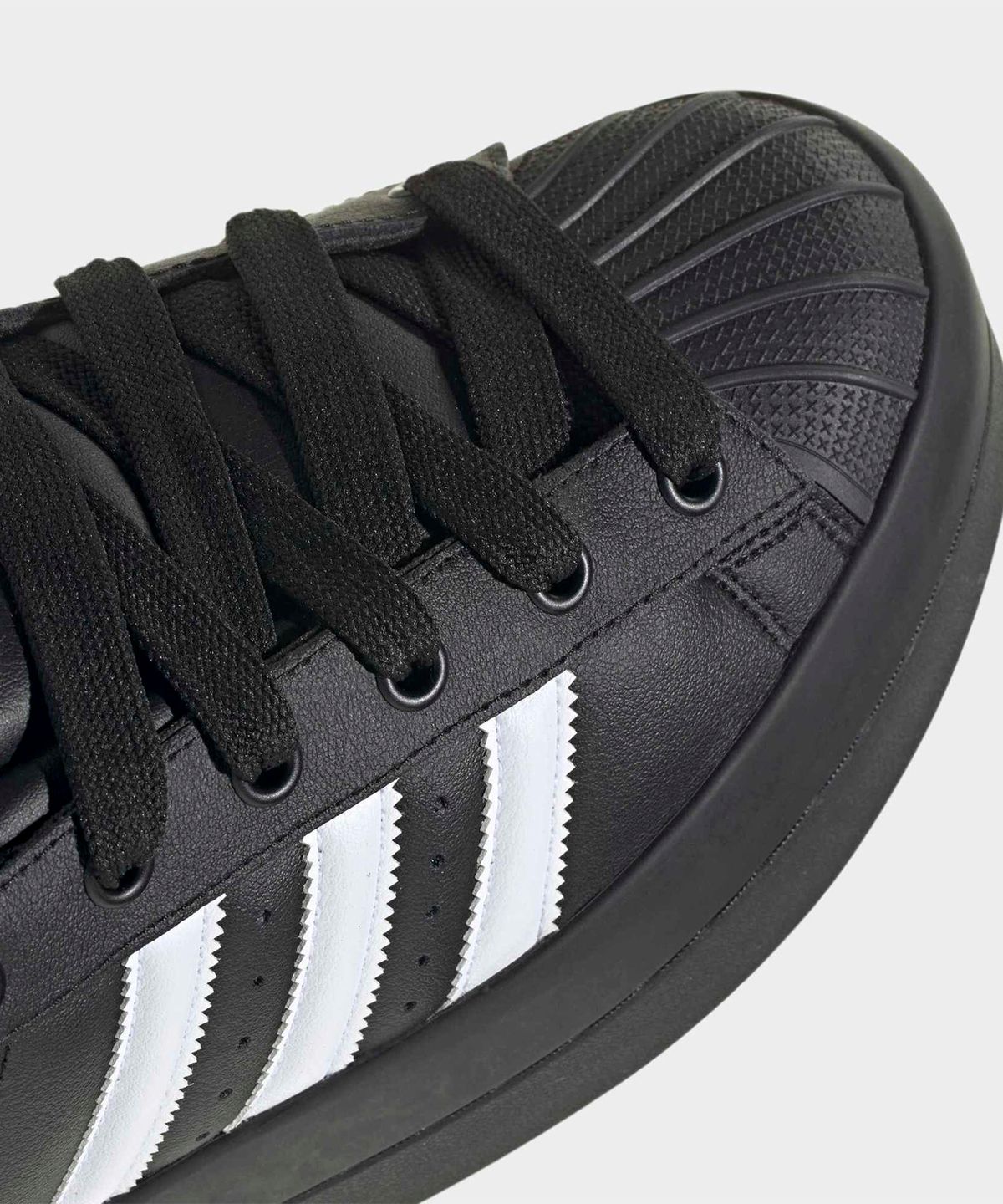 아디다스(ADIDAS) 슈퍼스타 스택 - 블랙:화이트 / KK2591
