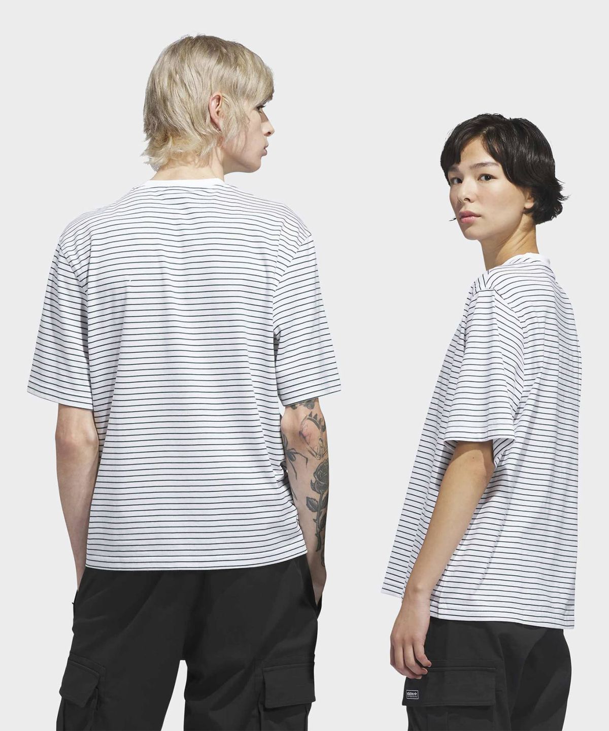 아디다스(ADIDAS) 스케이트보딩 원사 염색 티셔츠 - 화이트:그린 / KS8219