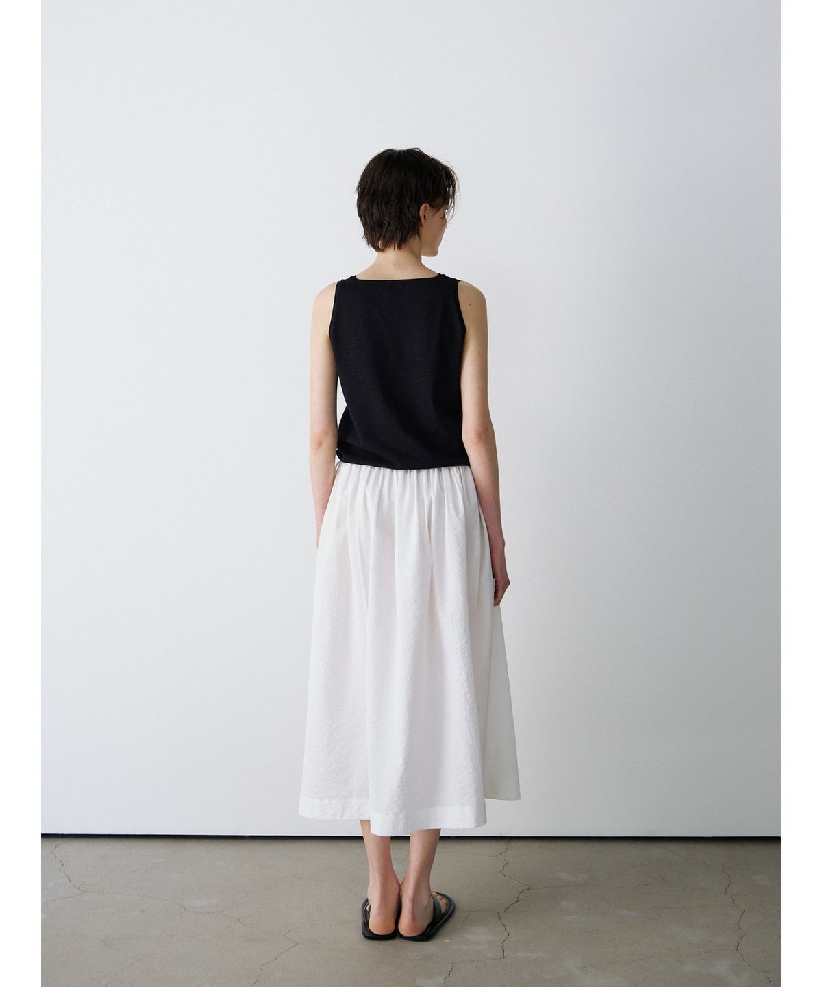 닌닛(NINNIT) Breeze banding skirt (WHITE)