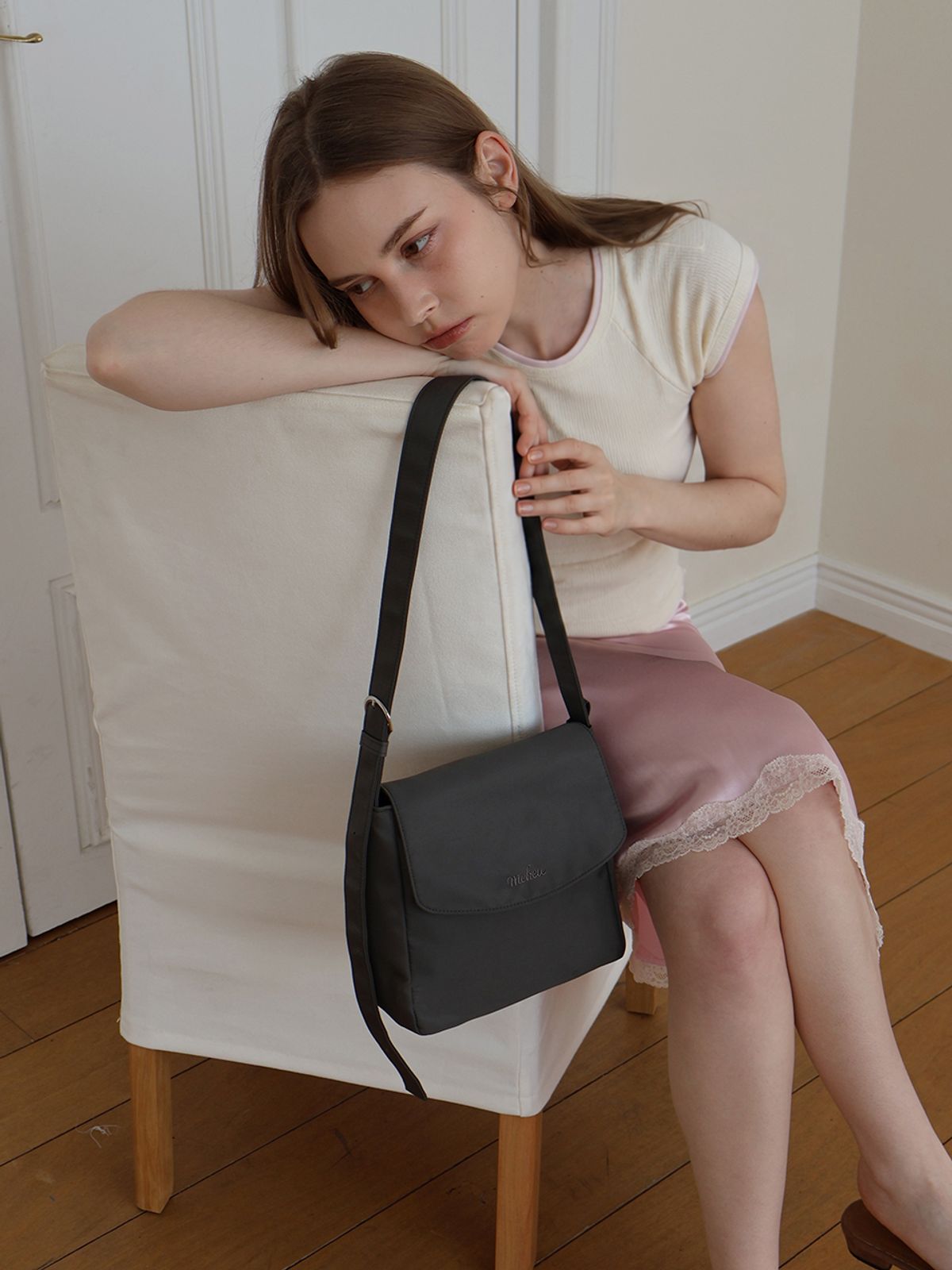 메흐(MEHEU) LEAH NYLON BAG (charcoal)