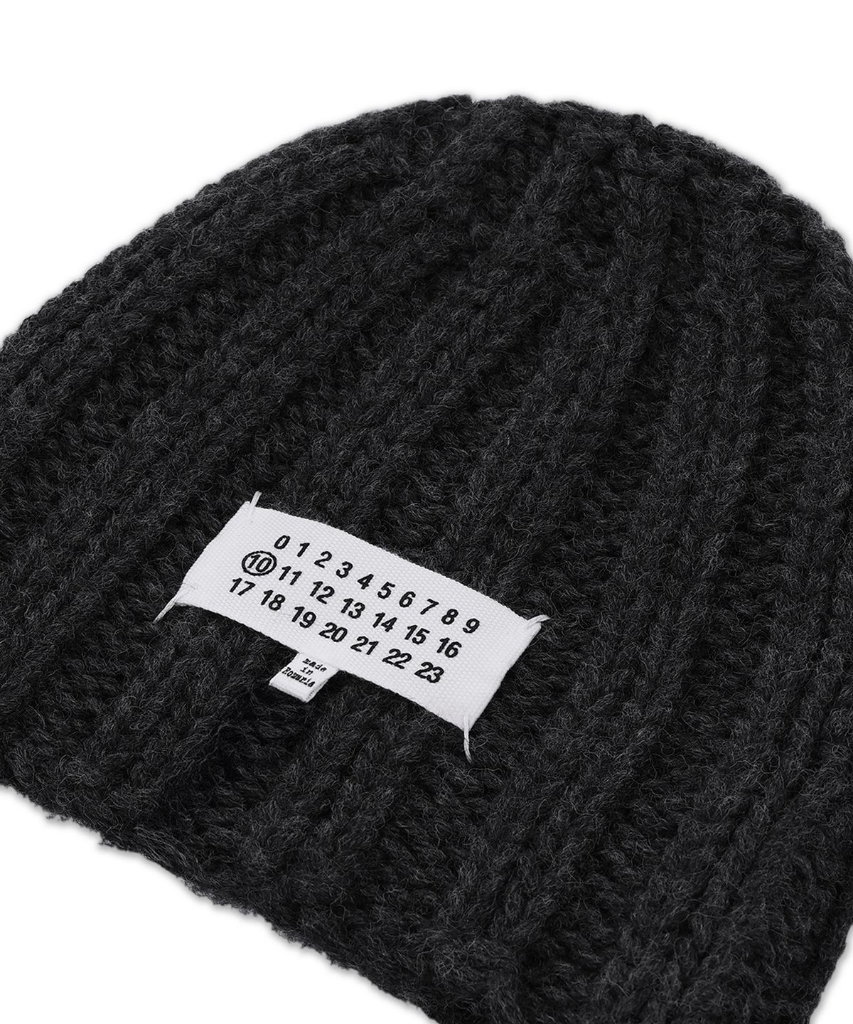 메종 마르지엘라(MAISON MARGIELA) 리브드 이어 플랩 비니 - 차콜 그레이 / S50TB0023M13314855M