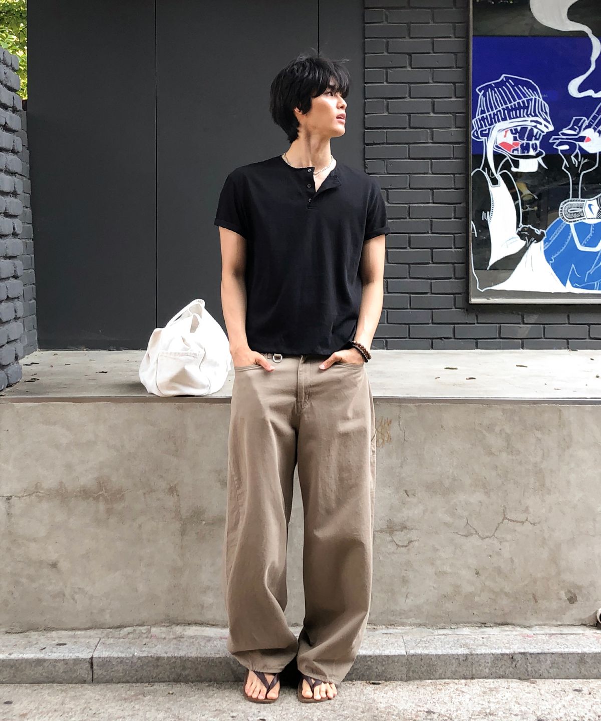 데이(THEY) [라운드, 헨리넥] 세미 크롭 슬라브 반팔 티셔츠_2 STYLE
