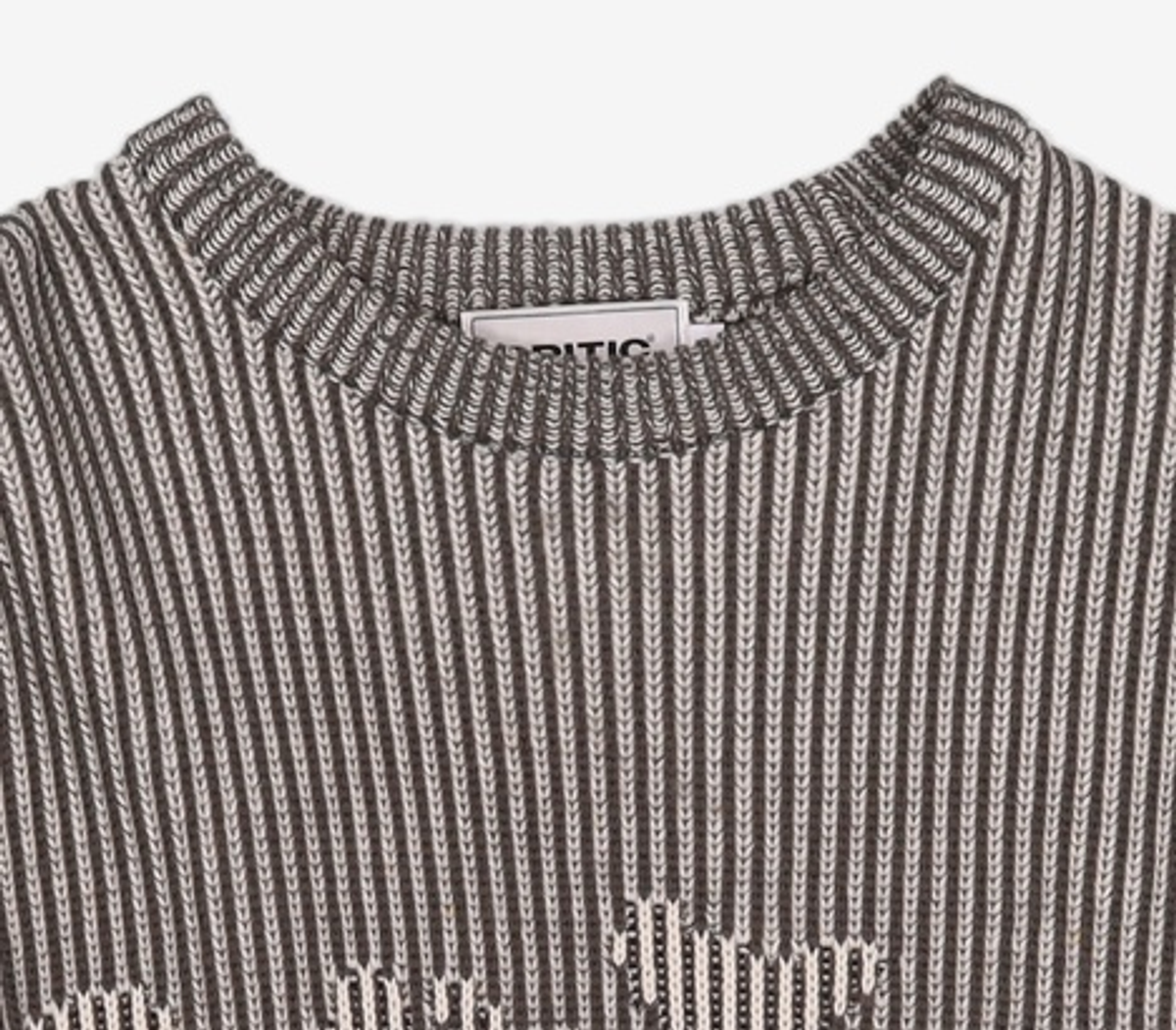 크리틱(CRITIC) Goth Logo Knit Dark Grey M