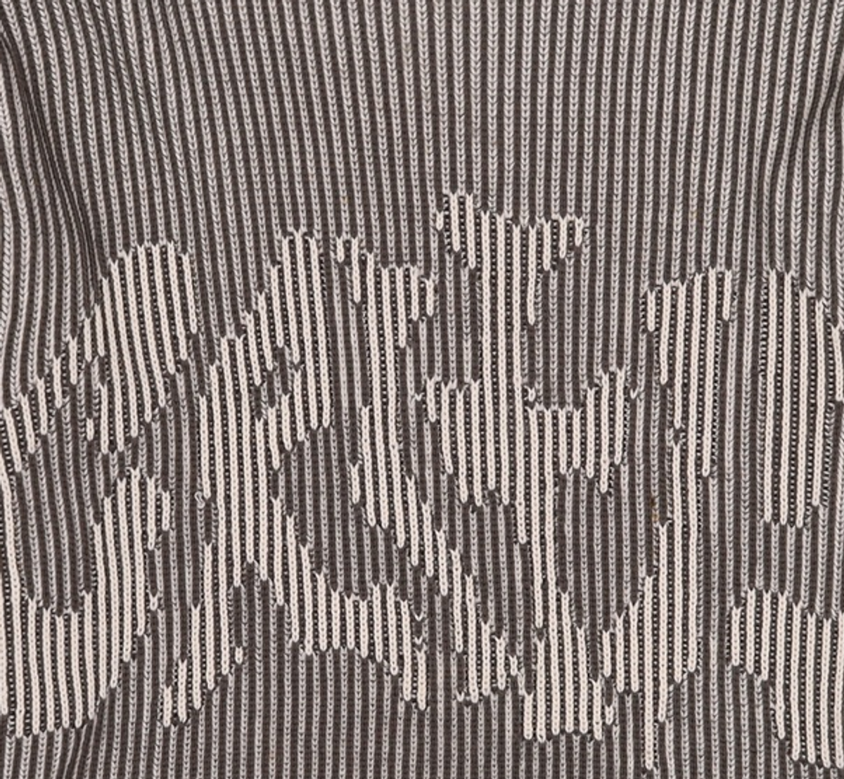 크리틱(CRITIC) Goth Logo Knit Dark Grey M