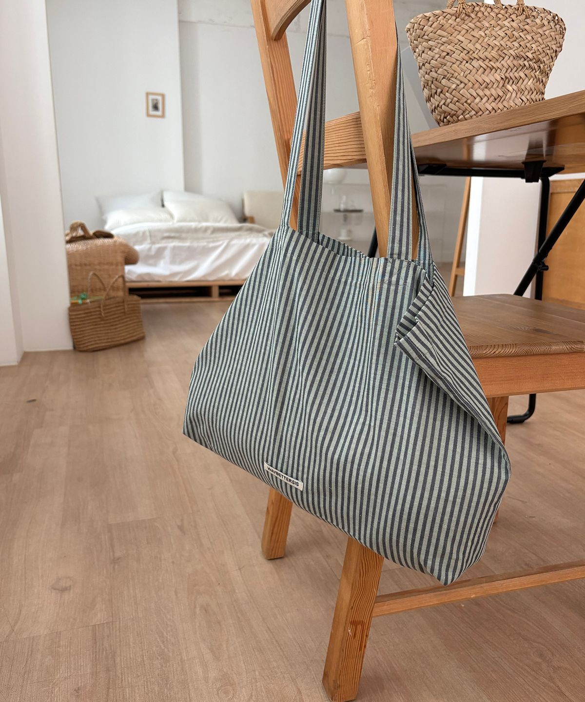 웨이베러시스(WAYBETTERSIS) WBS Signature ECO BAG (City Mint)