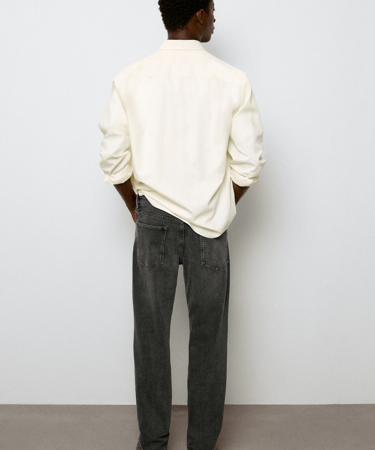 마시모두띠(MASSIMO DUTTI) 슬림 핏 진