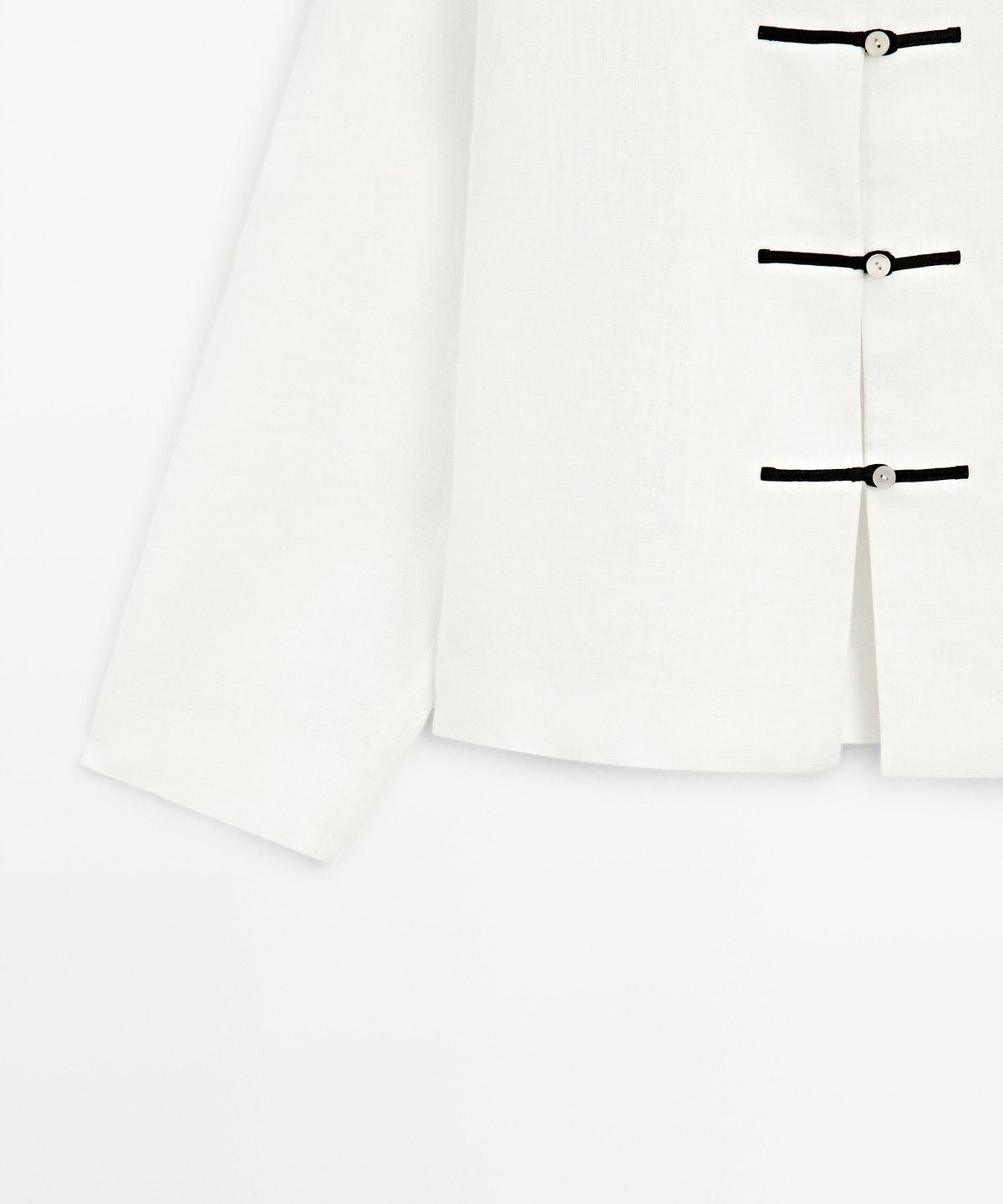 마시모두띠(MASSIMO DUTTI) 버튼 디테일 100% 린넨 플루이드 셔츠