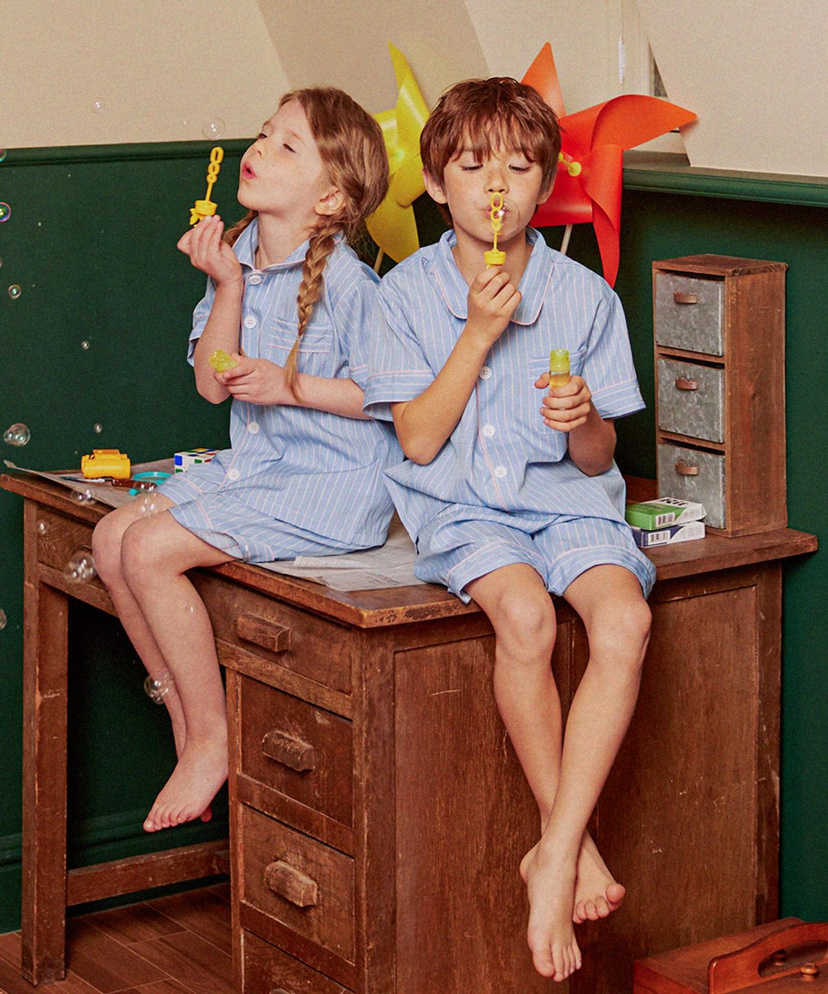 도씨 키즈(DOSSY KIDS) 실크핏 블루비 반팔 키즈 잠옷 세트