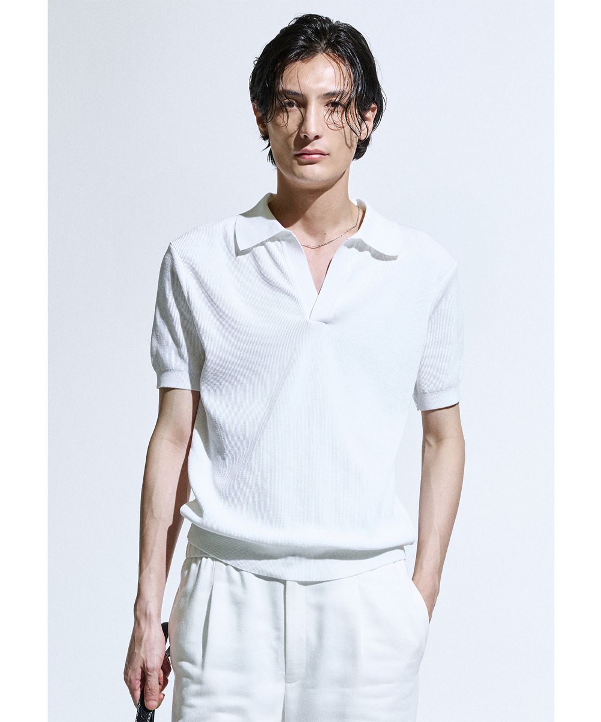 세비지(SAVAGE) Open Collar Polo Knit - Off White