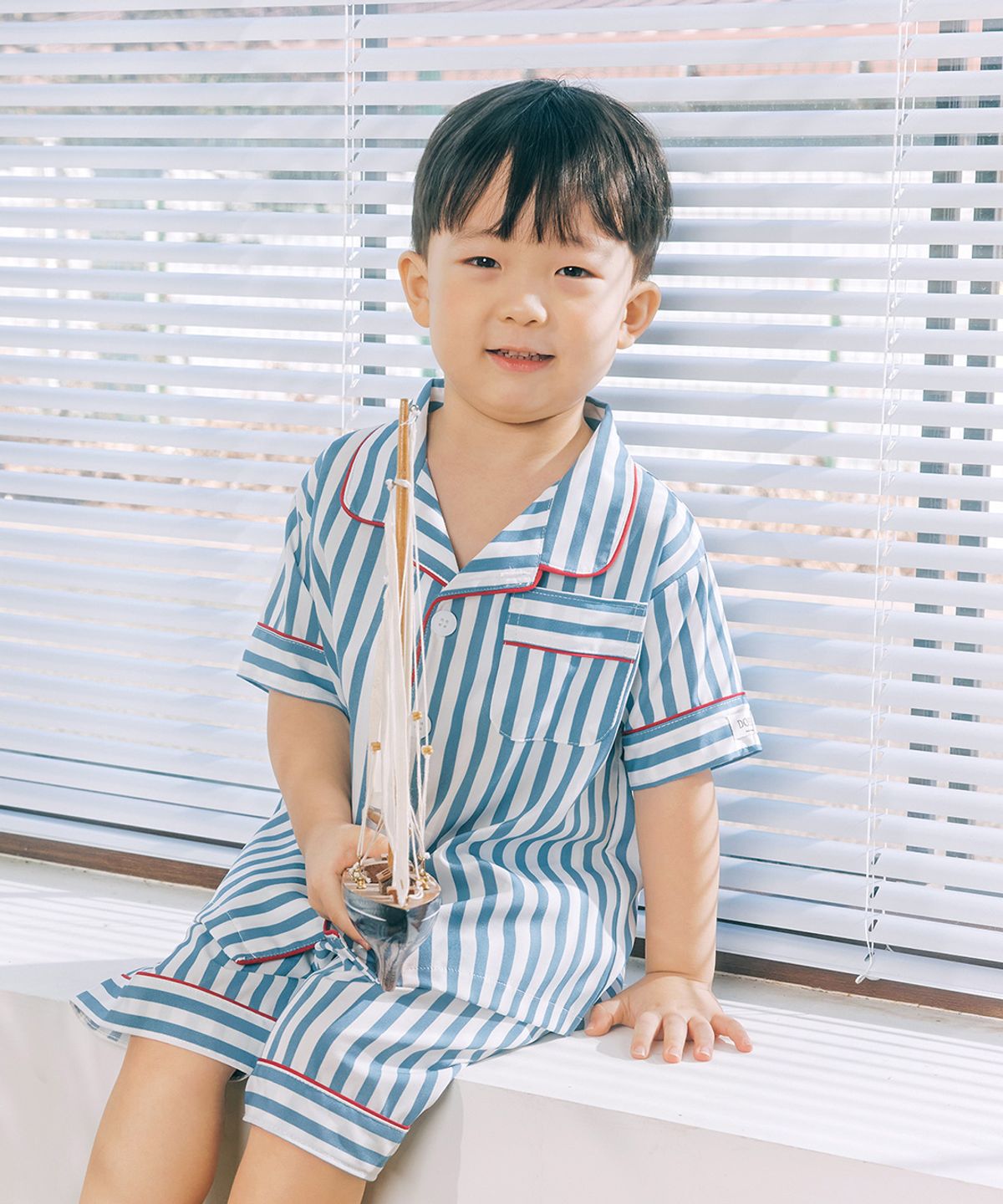 도씨 키즈(DOSSY KIDS) 실크핏 토브 반팔 키즈 잠옷 세트