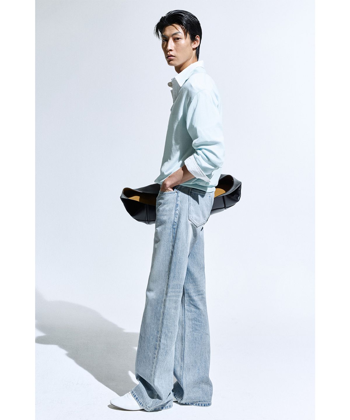 세비지(SAVAGE) Sheer Knit Pullover - Sky Blue