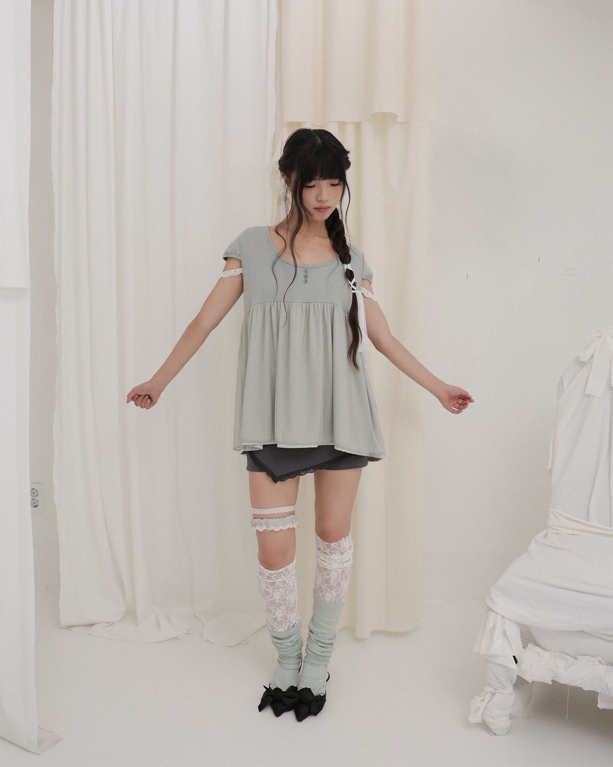 페이즈드(FAZED) 레이스 스트랩 플레어 탑_더스티 민트
