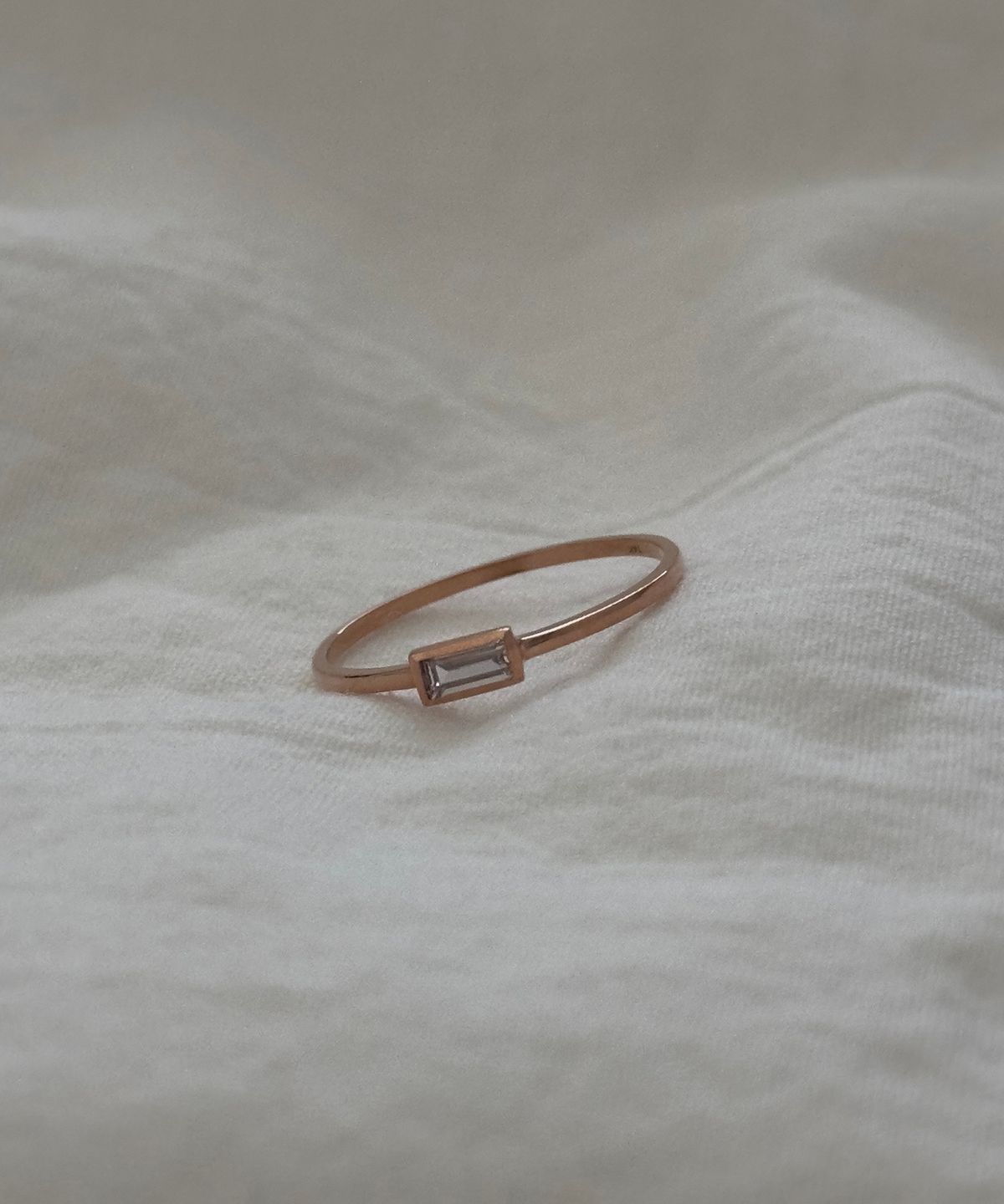파예(FAYE) 14k Mini baguette ring