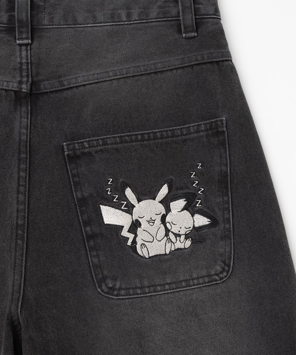 밀로 아카이브(MILLO ARCHIVE) [Pokémon] 슬리핑 데님 하프 팬츠 [데님 블랙]
