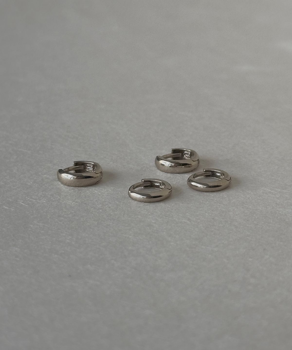 파예(FAYE) 14k Clean hoop earrings