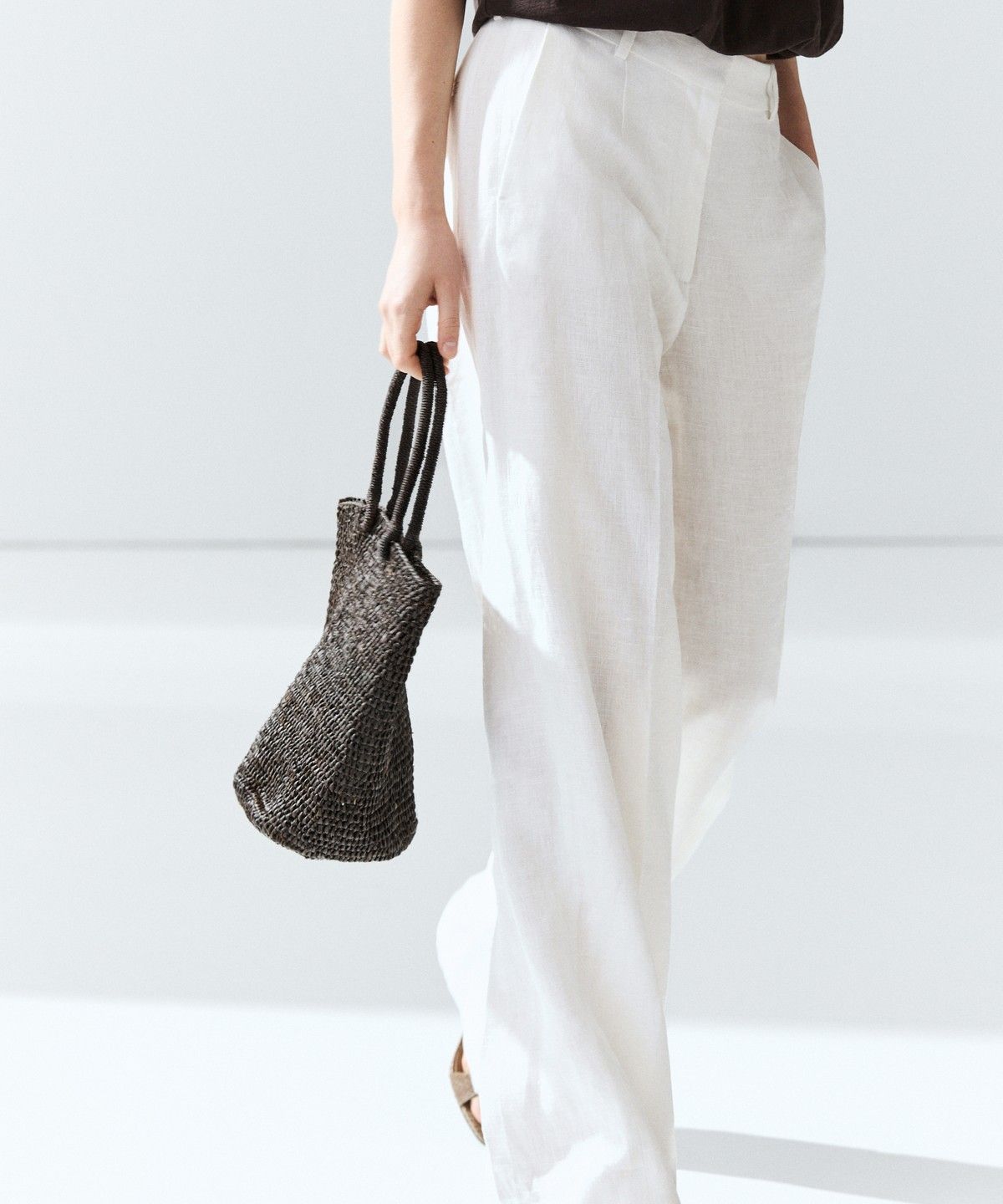마시모두띠(MASSIMO DUTTI) 100% 린넨 핀턱 팬츠