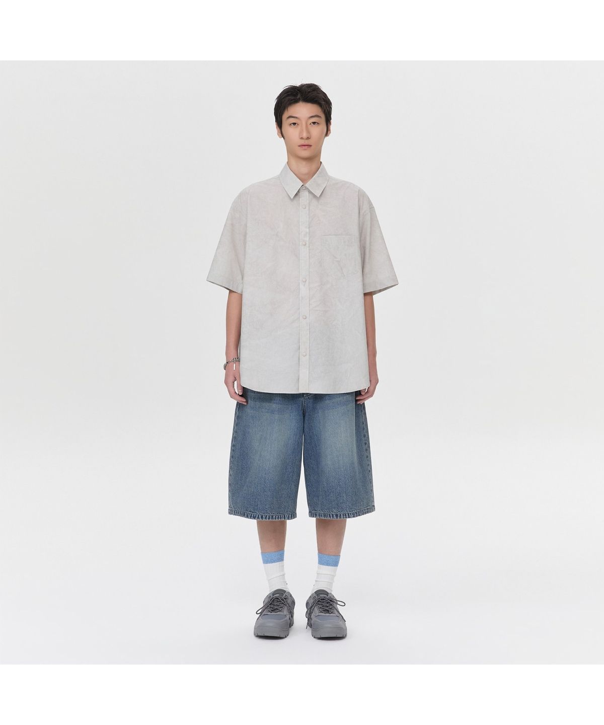커스텀멜로우(CUSTOMELLOW) Blue Denim Bermuda Shorts CWPAM26373BUX