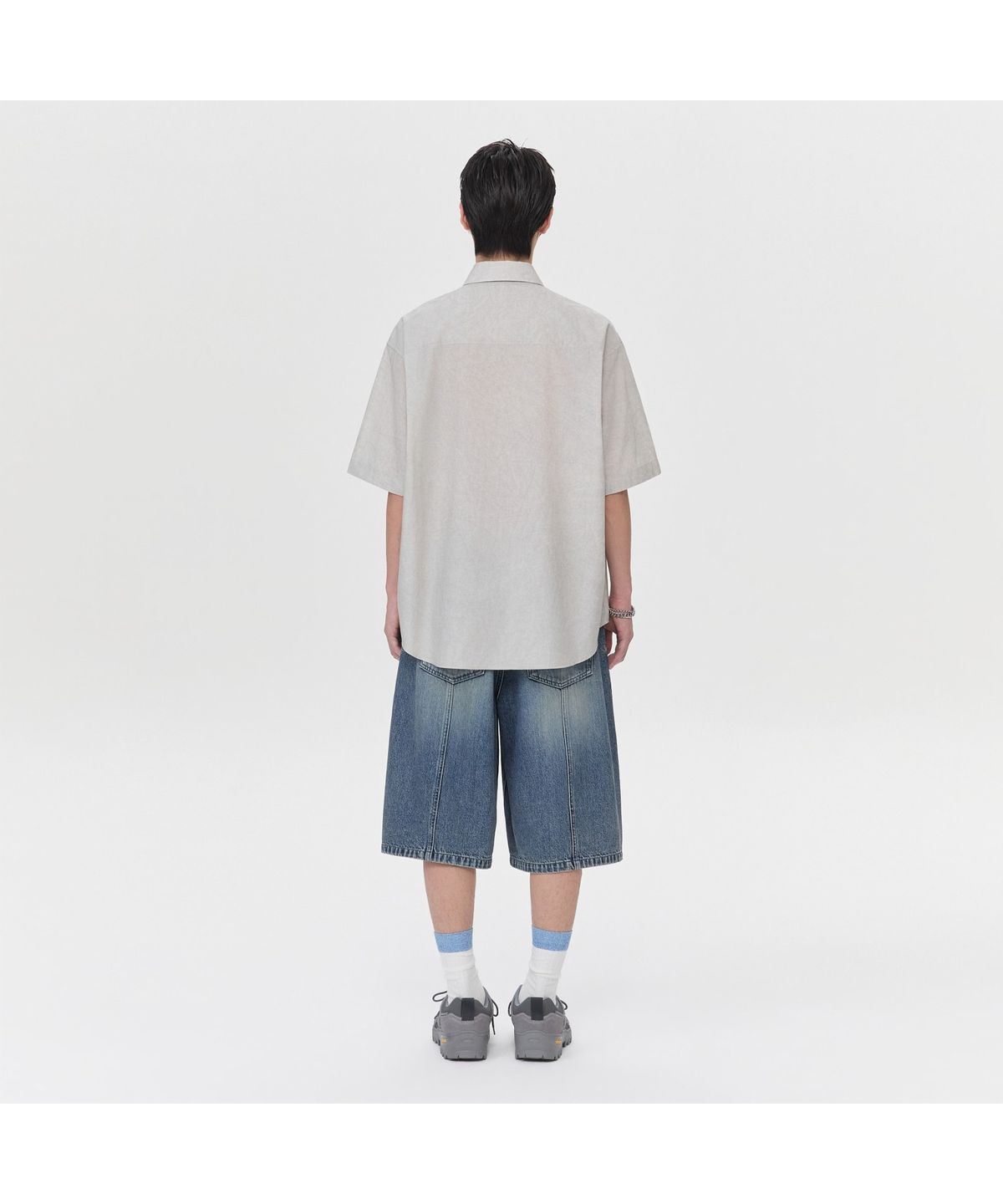 커스텀멜로우(CUSTOMELLOW) Blue Denim Bermuda Shorts CWPAM26373BUX