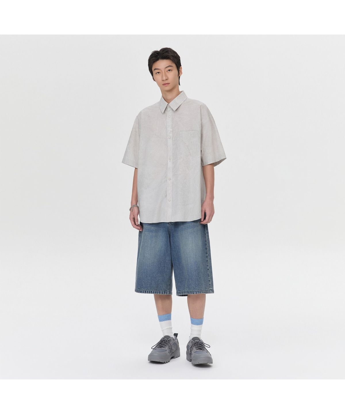 커스텀멜로우(CUSTOMELLOW) Blue Denim Bermuda Shorts CWPAM26373BUX