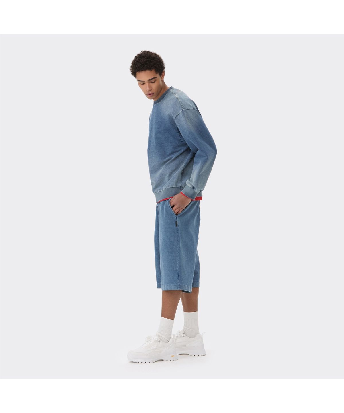 커스텀멜로우(CUSTOMELLOW) Blue Two Tone Sweat Shorts CWPAM26372BUX