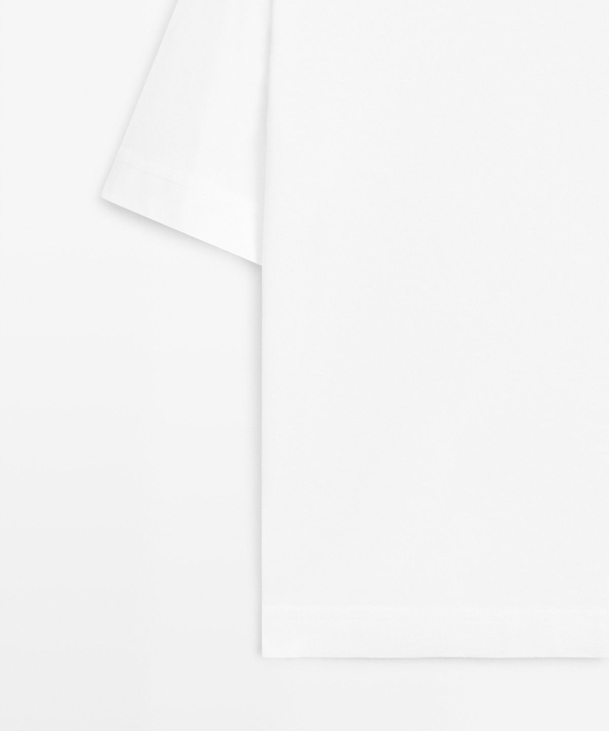 마시모두띠(MASSIMO DUTTI) 포켓 디테일 반팔 티셔츠