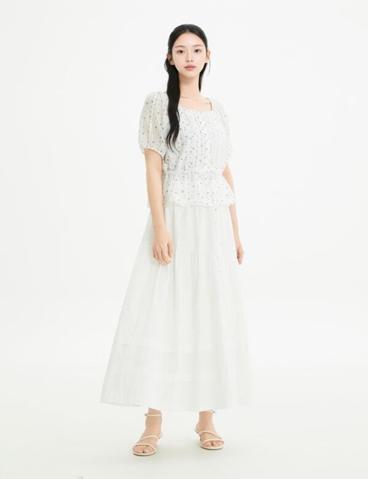 로엠(ROEM) RE 플라워 프린팅 블라우스(RMBLG25R14) RMBLG37RT3