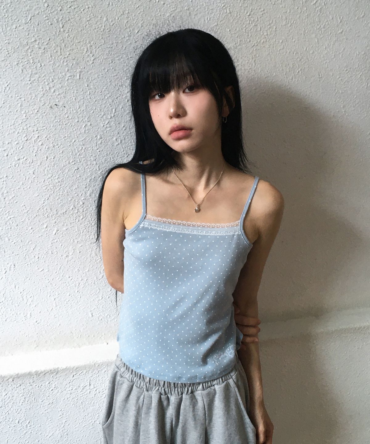 슬릭글로우(SLEEKGLOW) Dot Lace Sleeveless[Light Blue]