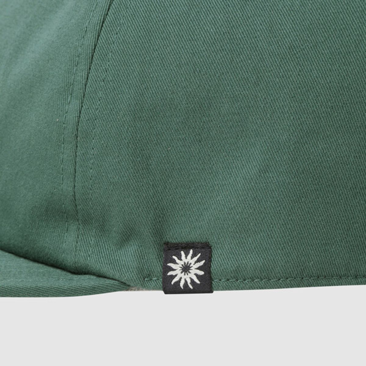 엄브로(UMBRO) 그래픽 소프트 평챙캡 그린 UR223CCP64
