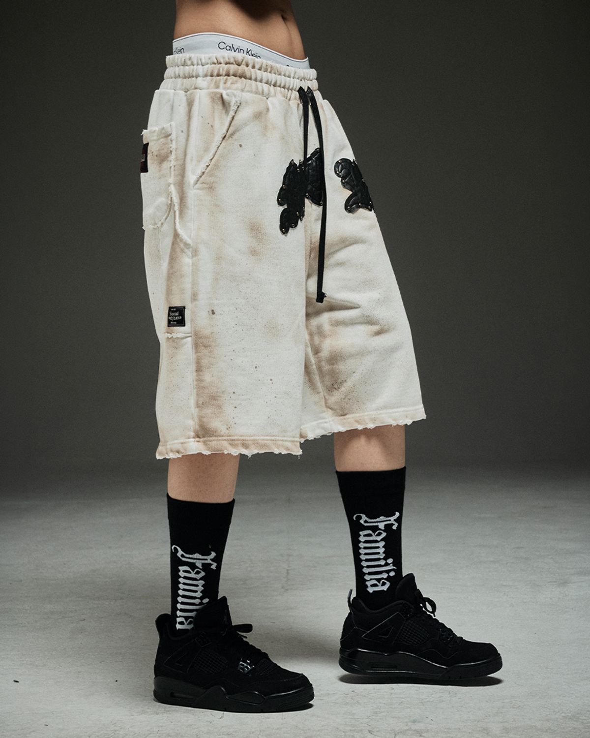 뭉(MWOONG) M.C.R. code stud P dusty brown Half
