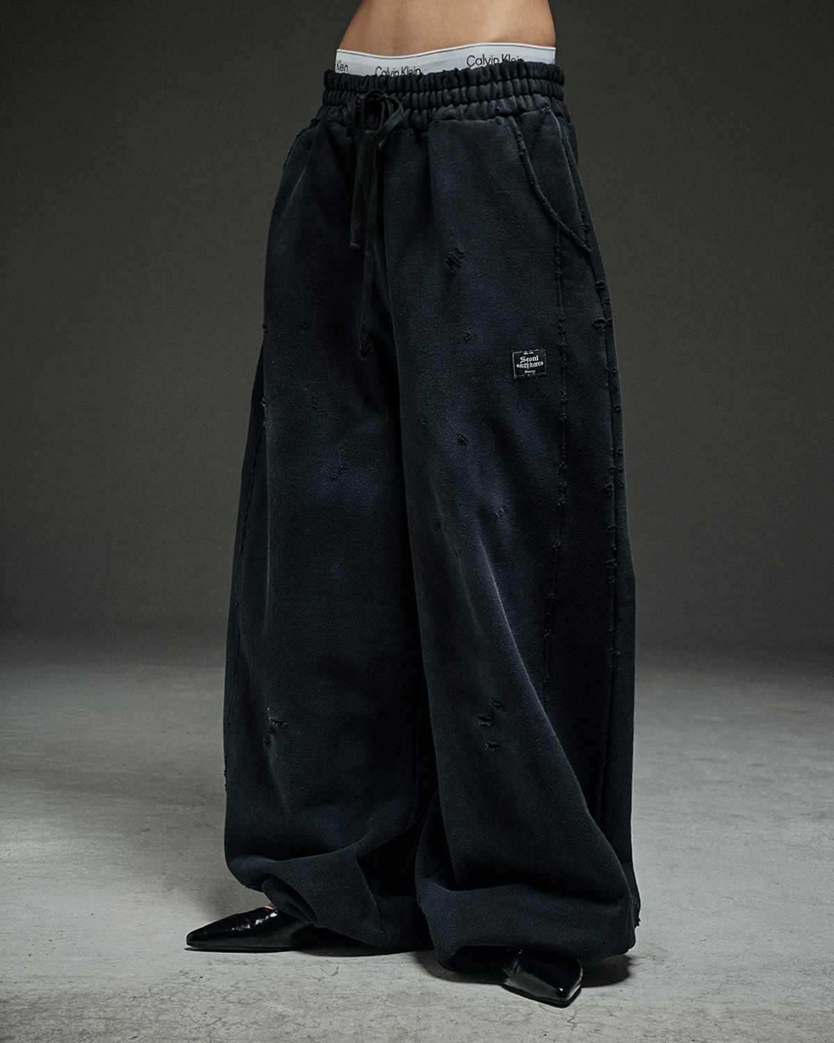 뭉(MWOONG) Destroyed P dusty black B