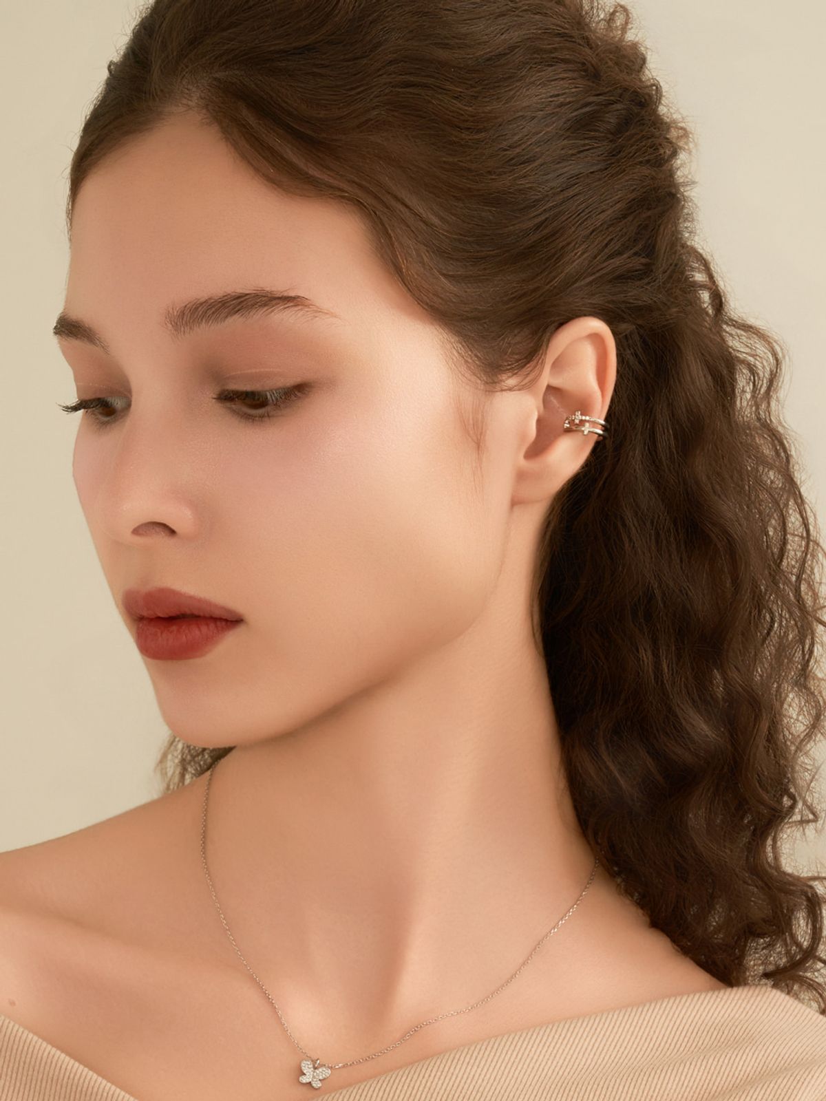 엘르주얼리(ELLEJEWELRY) 스텔라 크로스 이어커프 ELBREC007