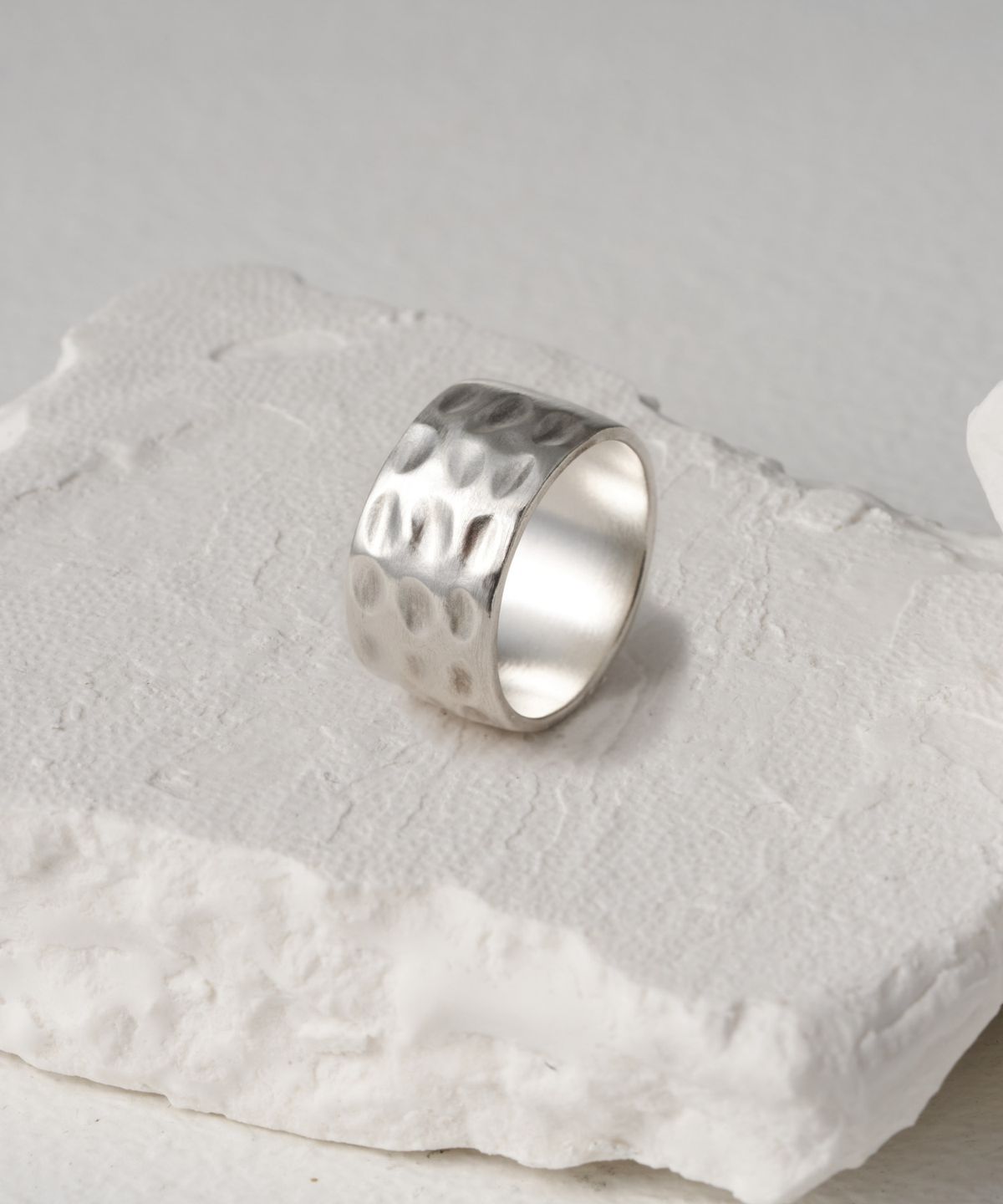 초록(CHOROCK) UGLY DOT RING