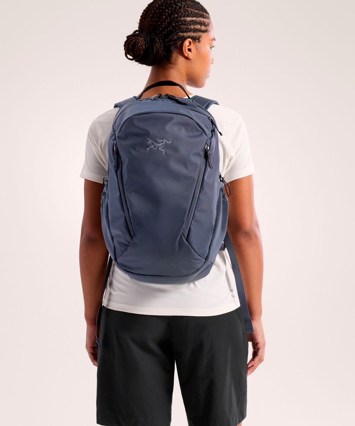 아크테릭스(ARCTERYX) 맨티스 26 백팩 - DK STRATUS / ABQSU10643