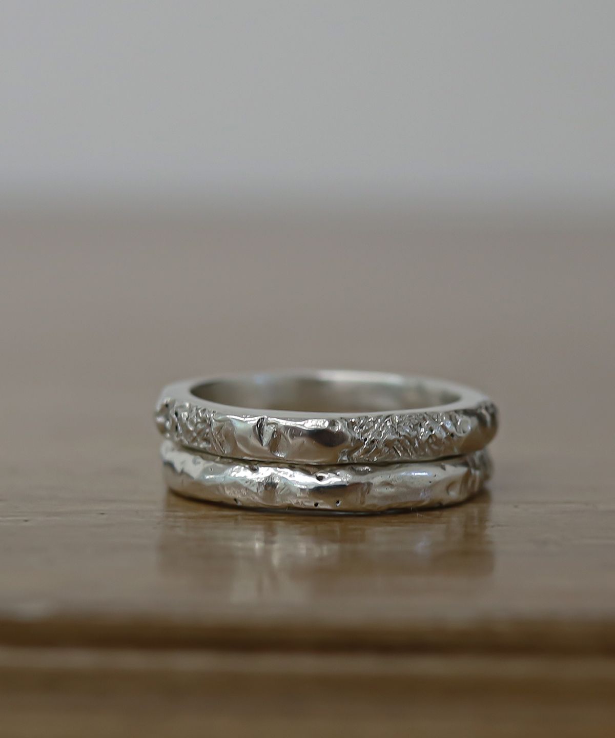 수이오브(SUIOVE) TEXTURE RING